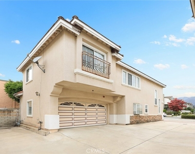 1108 Fairview Avenue - Photo Thumbnail 25
