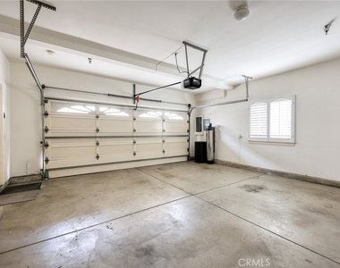 1108 Fairview Avenue - Photo Thumbnail 27