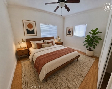 112 N Huntington - Photo Thumbnail 4