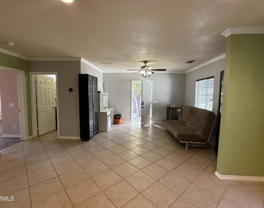 9710 Kester Avenue - Photo Thumbnail 6
