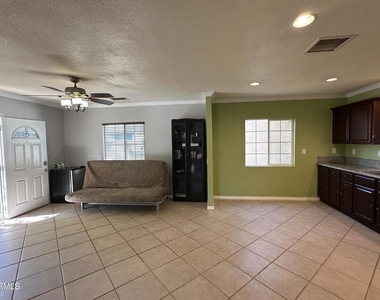 9710 Kester Avenue - Photo Thumbnail 10