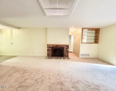 2556 Neptune Place - Photo Thumbnail 6