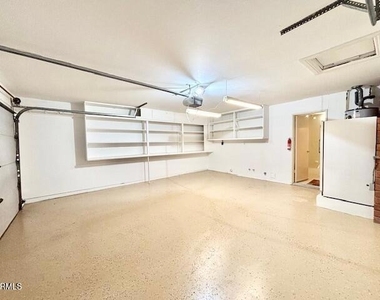 2556 Neptune Place - Photo Thumbnail 23