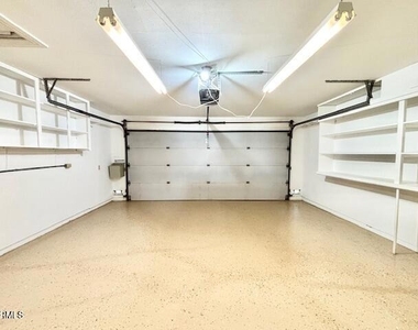 2556 Neptune Place - Photo Thumbnail 24