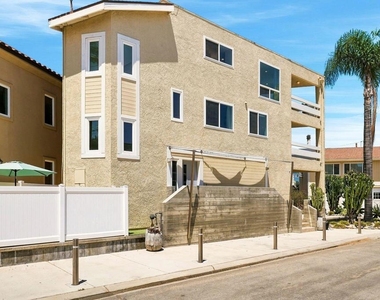 2301 Chico Court - Photo Thumbnail 8