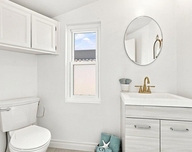 2301 Chico Court - Photo Thumbnail 35