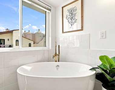 2301 Chico Court - Photo Thumbnail 28
