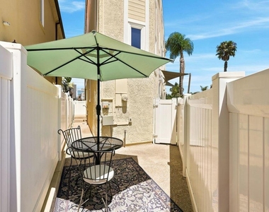 2301 Chico Court - Photo Thumbnail 15