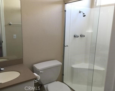 3925 Hickory Lane - Photo Thumbnail 14