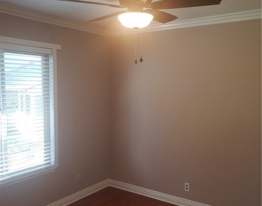 3861 Todd Place - Photo Thumbnail 7