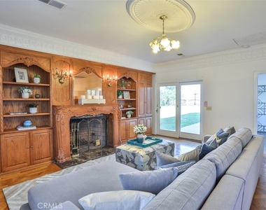 1736 Derringer Lane - Photo Thumbnail 21