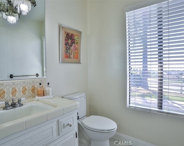 1736 Derringer Lane - Photo Thumbnail 18