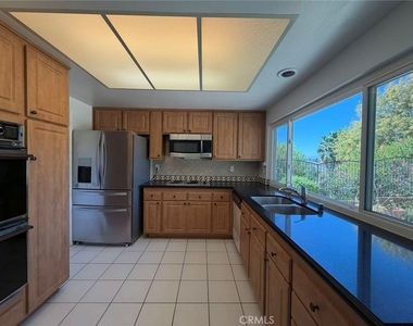 21549 Ambushers Street - Photo Thumbnail 5