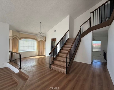 21549 Ambushers Street - Photo Thumbnail 2