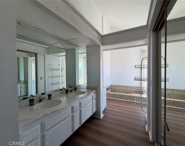 21549 Ambushers Street - Photo Thumbnail 10