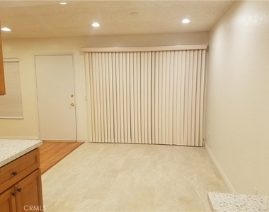 1921 Hawaii Street - Photo Thumbnail 5