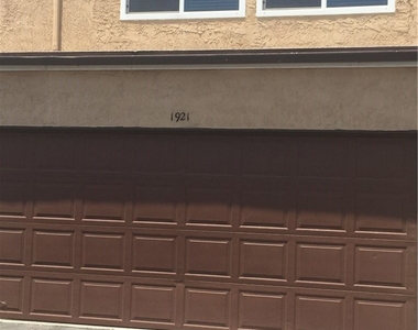 1921 Hawaii Street - Photo Thumbnail 1