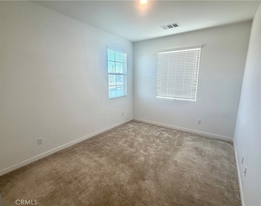 2993 E Halton Paseo - Photo Thumbnail 18