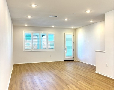 16179 Plumeria Lane - Photo Thumbnail 10