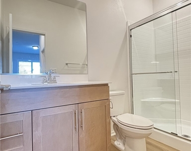 16179 Plumeria Lane - Photo Thumbnail 8