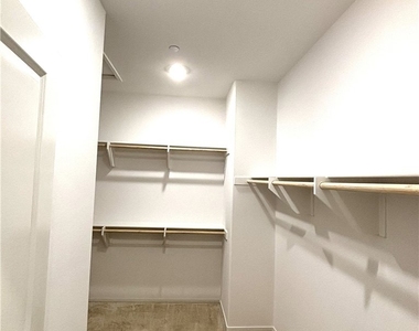 16179 Plumeria Lane - Photo Thumbnail 24