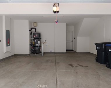 16179 Plumeria Lane - Photo Thumbnail 33