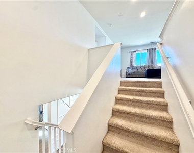 30120 Crescent Pointe Way - Photo Thumbnail 20
