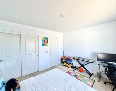 30120 Crescent Pointe Way - Photo Thumbnail 26