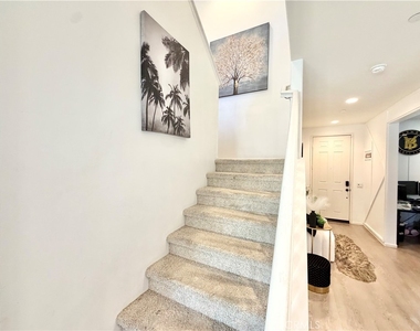 30120 Crescent Pointe Way - Photo Thumbnail 19