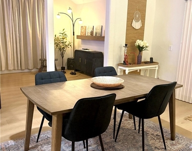 10215 Larwin - Photo Thumbnail 9