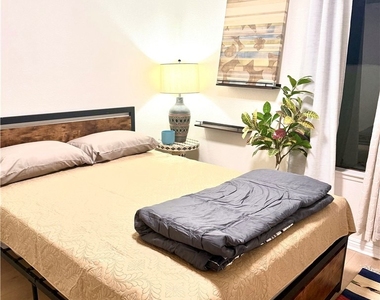 10215 Larwin - Photo Thumbnail 15