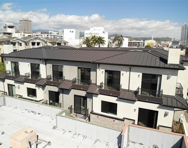 330 Salem - Photo Thumbnail 22