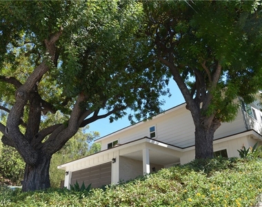 20962 Bandera Street - Photo Thumbnail 3