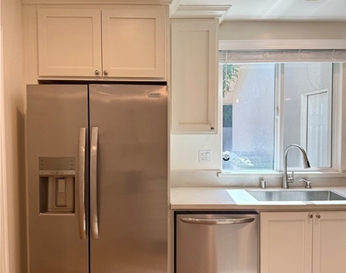 23900 Pentland - Photo Thumbnail 11