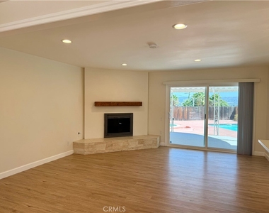 23900 Pentland - Photo Thumbnail 12