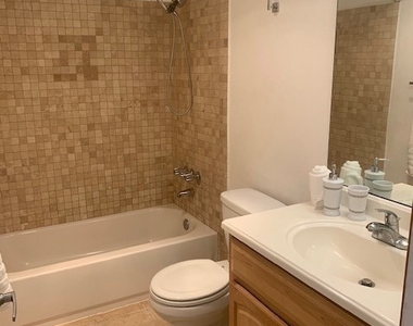 22100 Burbank Blvd - Photo Thumbnail 7