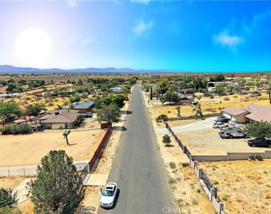 15328 E Avenue Q1 - Photo Thumbnail 40