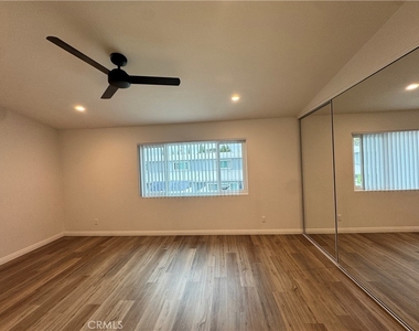25018 Eshelman Avenue - Photo Thumbnail 16