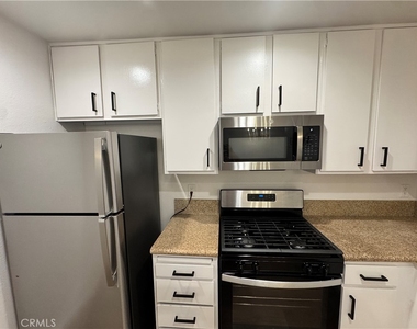 25018 Eshelman Avenue - Photo Thumbnail 12