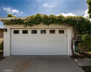 22908 Kathryn Avenue - Photo Thumbnail 22