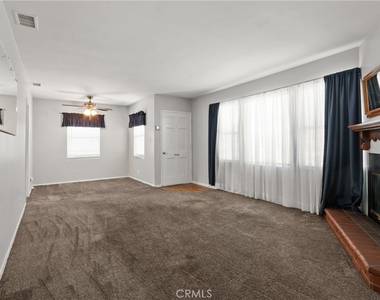 14876 Dalman Street - Photo Thumbnail 2