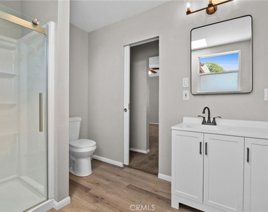 14876 Dalman Street - Photo Thumbnail 9