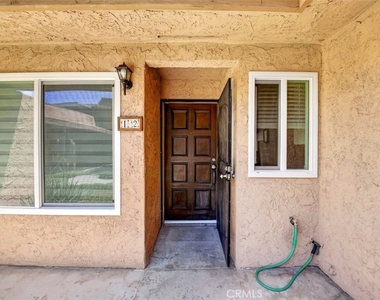 901 N Citrus Drive - Photo Thumbnail 2
