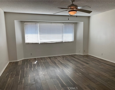 12945 Hillcrest - Photo Thumbnail 13