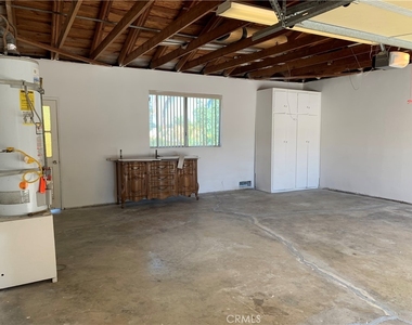 12945 Hillcrest - Photo Thumbnail 25
