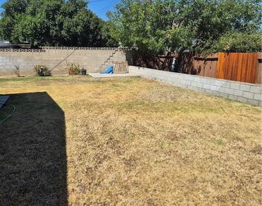 928 N Humboldt - Photo Thumbnail 19