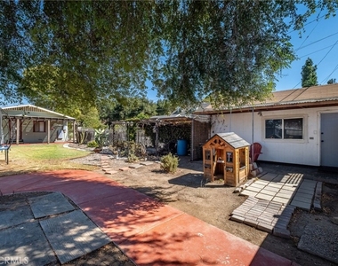 812 S Howard - Photo Thumbnail 26