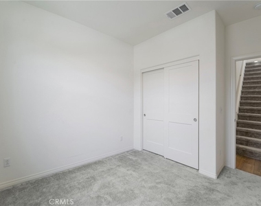 4952 S Anderson - Photo Thumbnail 9