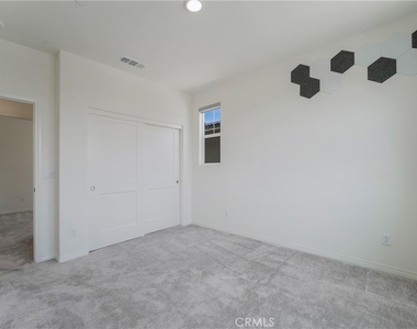4952 S Anderson - Photo Thumbnail 25