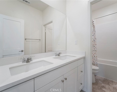 4952 S Anderson - Photo Thumbnail 23